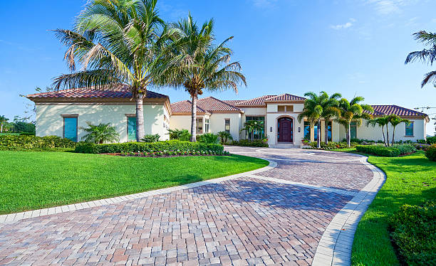 Reliable Austin, IN Driveway Pavers Solutions
